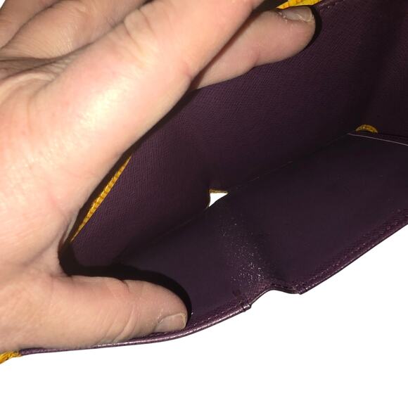 Authentic, Louis Vuitton, Yellow Epi Leather Wallet-Coin Purse - Picture 7 of 12